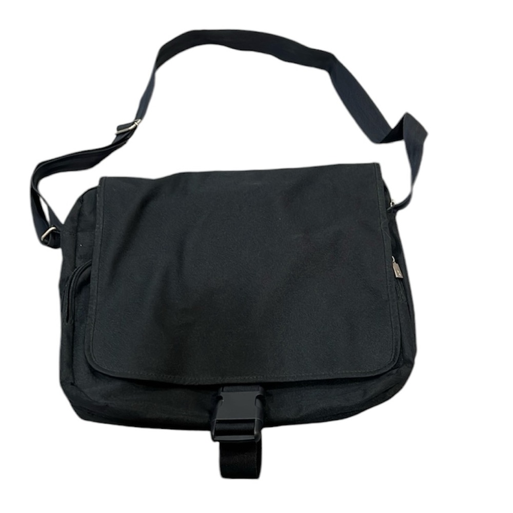 Black cross body computer bag